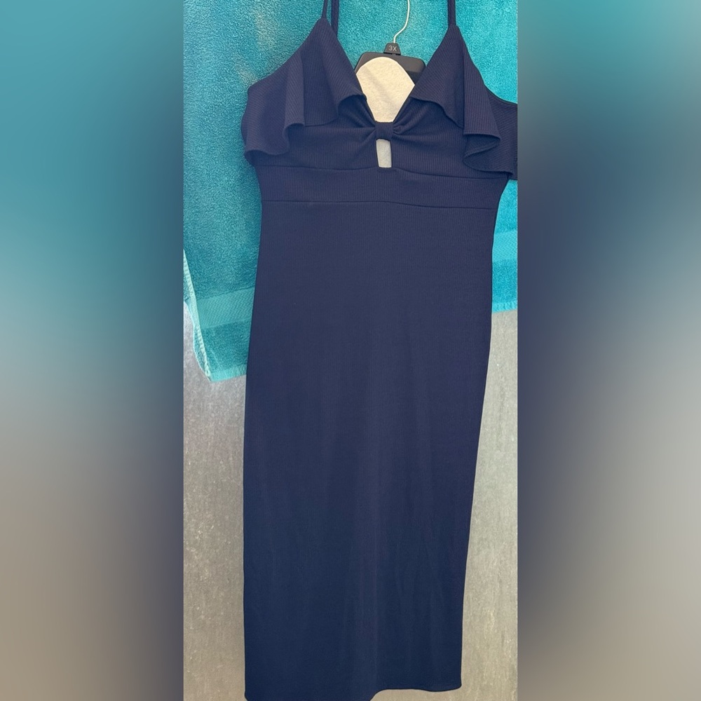 Elegant Black Midi Dress